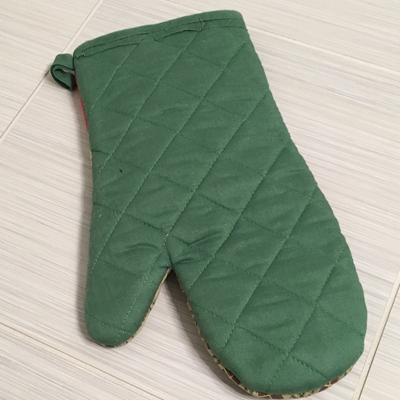 Seasons Greetings - Holiday Oven Mit - Picture 3 of 8